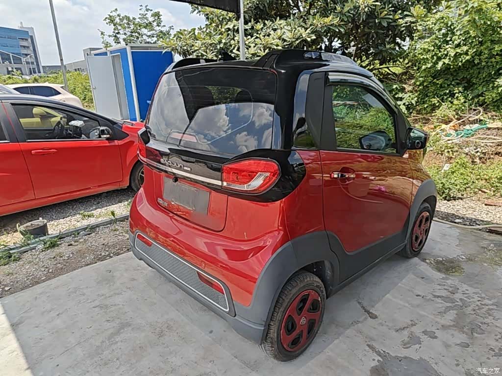 Wuling E100, 2021 все фото