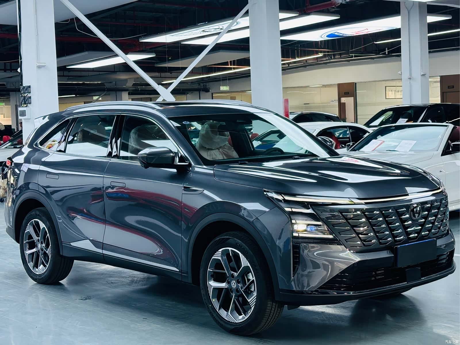 Changan CS75, 2026 3