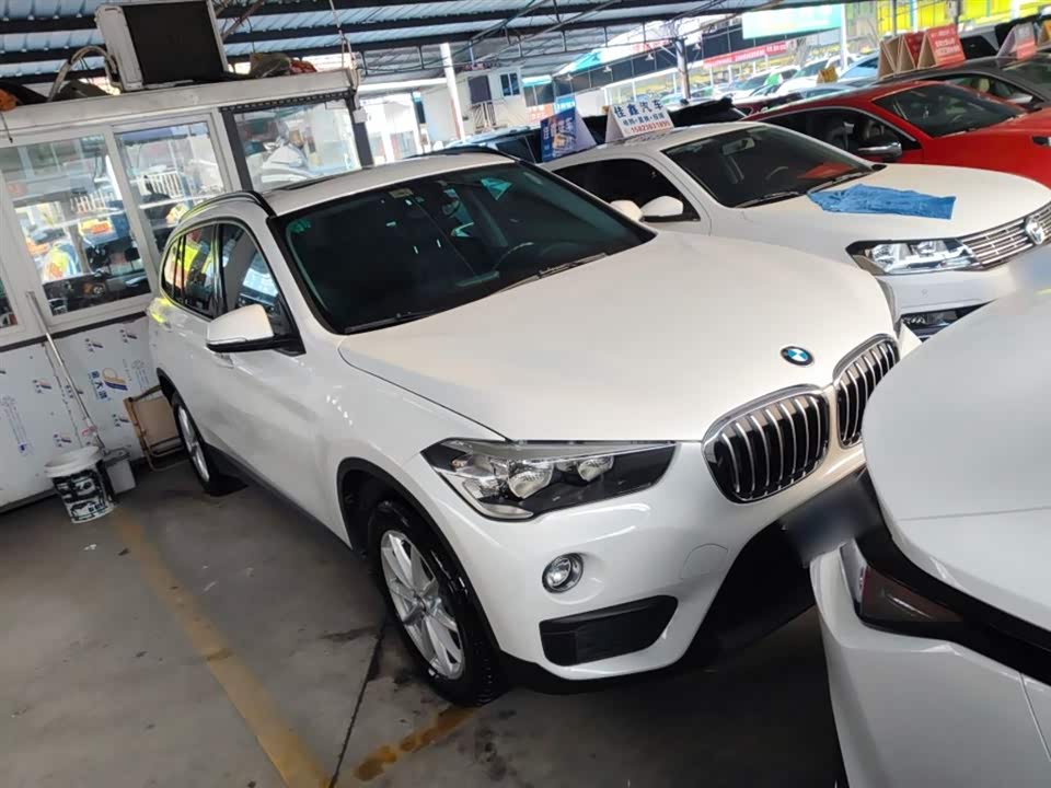 BMW X1