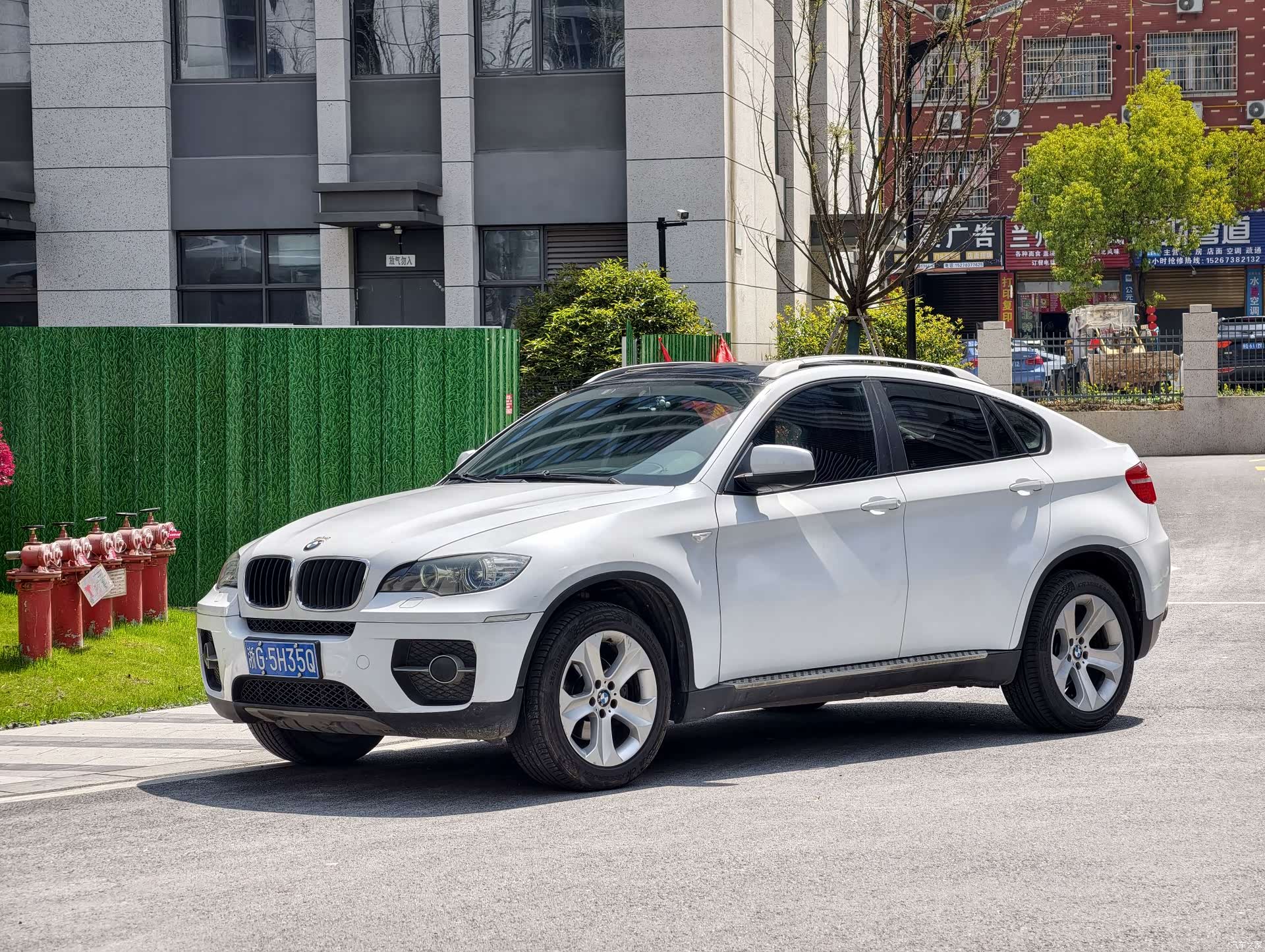 BMW X6, 2011 1