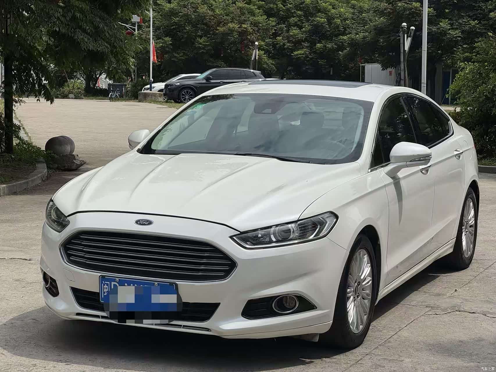 Ford Mondeo, 2015 1