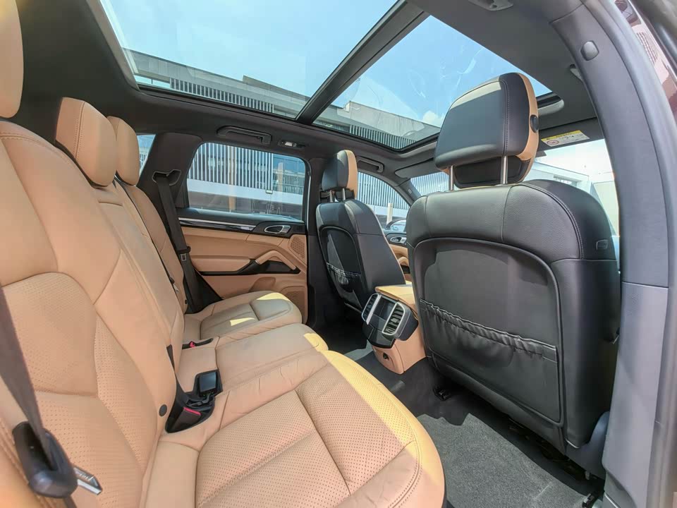 Porsche Cayenne Porsche Cayenne