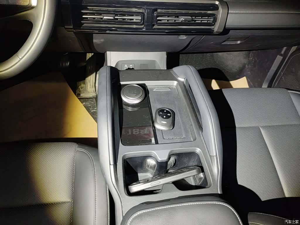 Chery X3, 2025 14