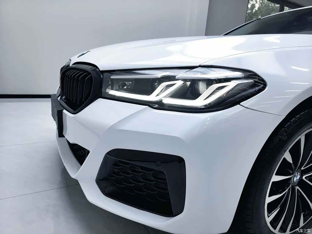 BMW 5 Series, 2018 13