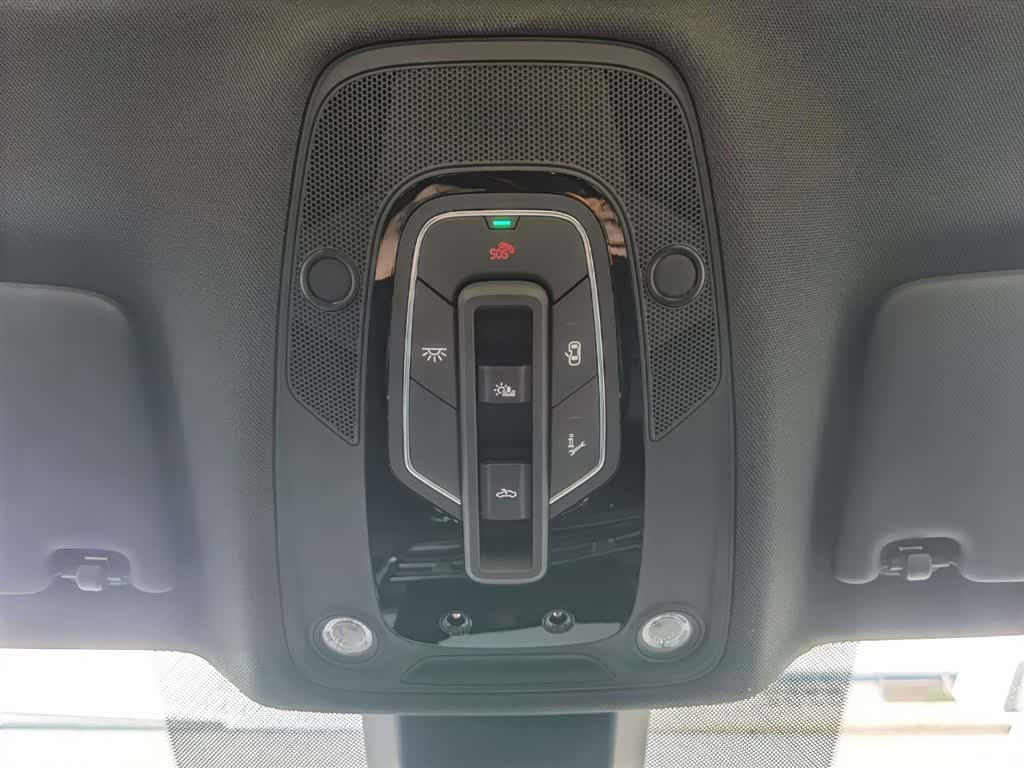 Audi Q5L, 2025 20