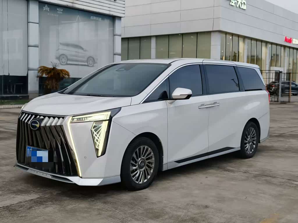 GAC M8