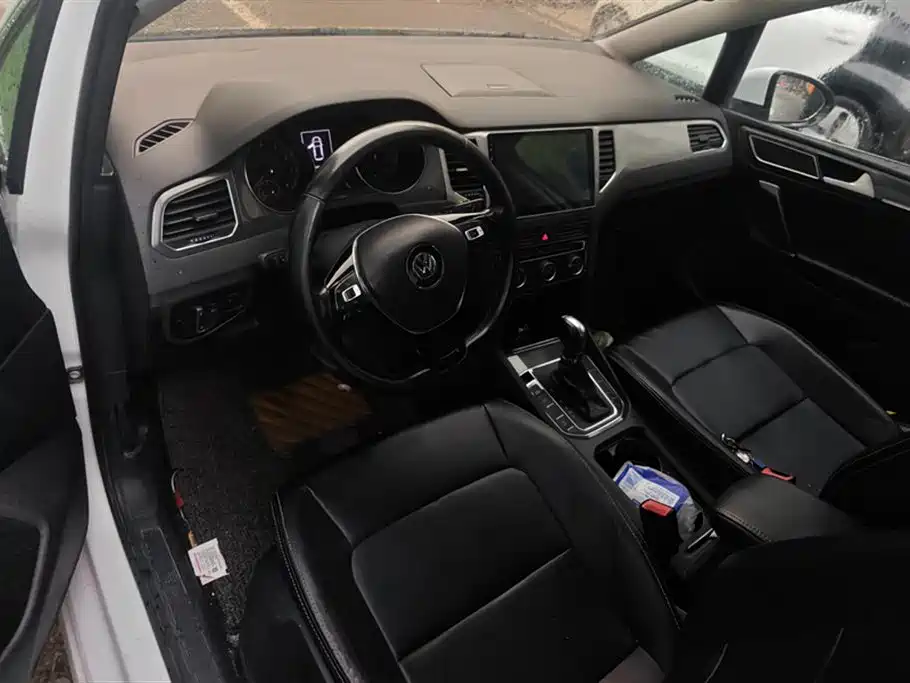 Volkswagen Golf*Jiayu