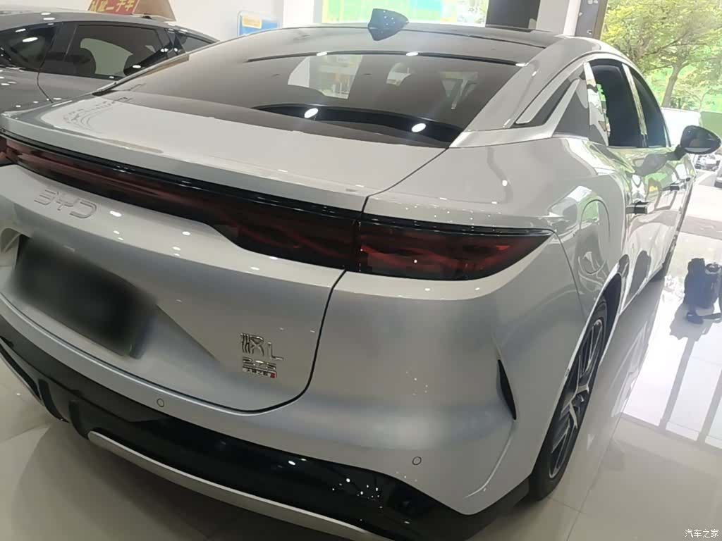 BYD Han, 2025 7