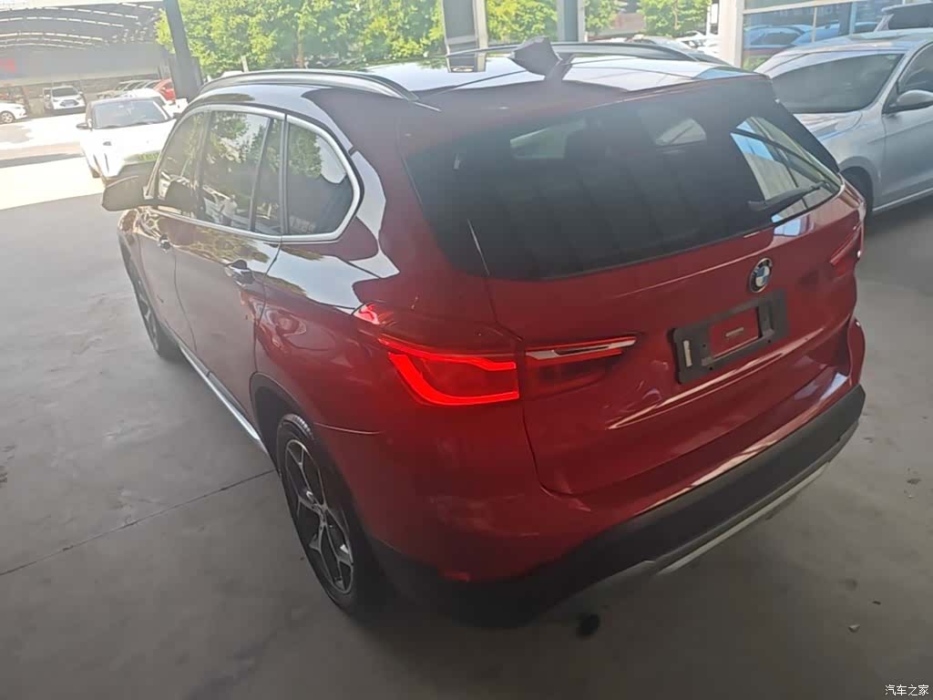 BMW X1, 2017 все фото