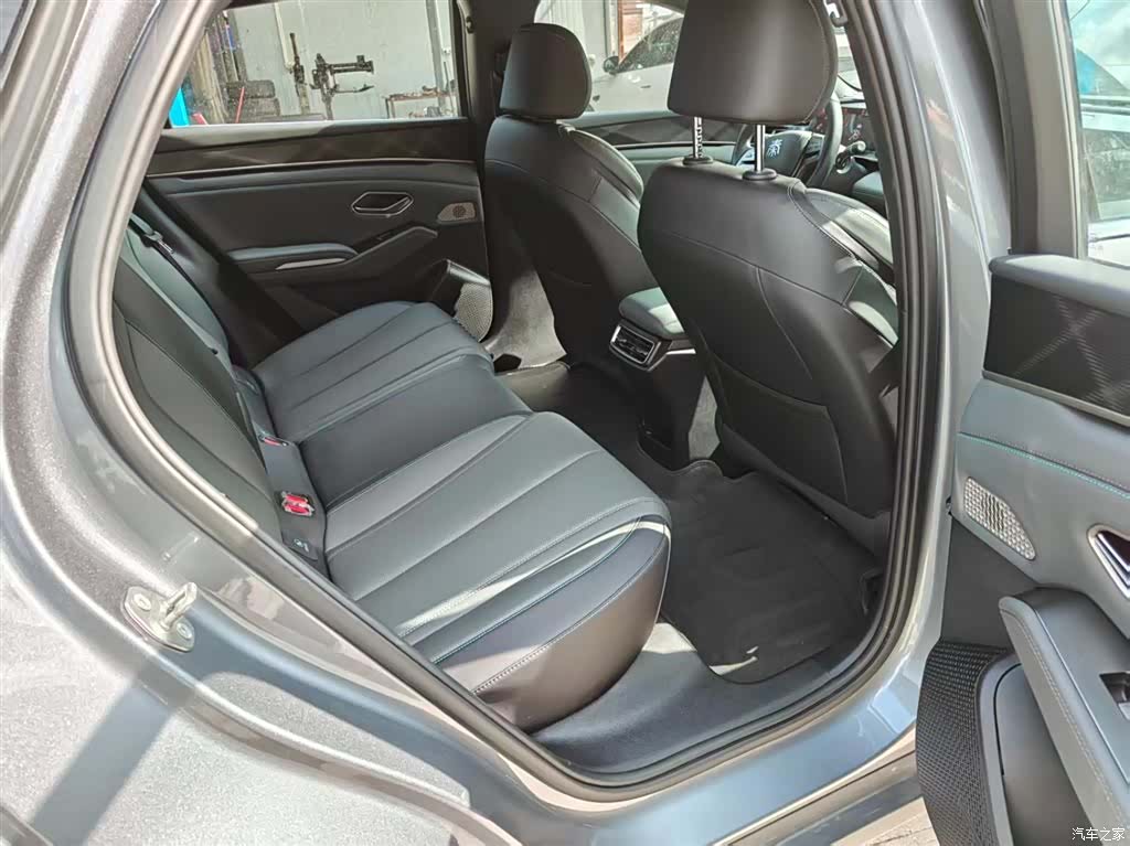 BYD Qin, 2025 16