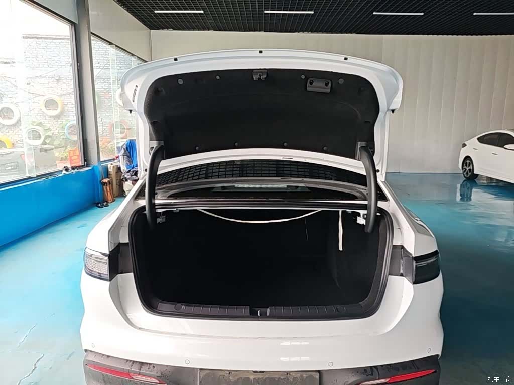 BYD Seal, 2025 19