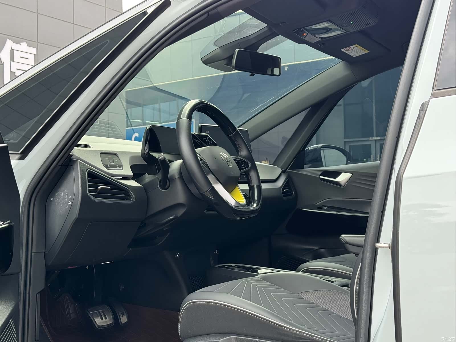 Volkswagen ID.3, 2023 4