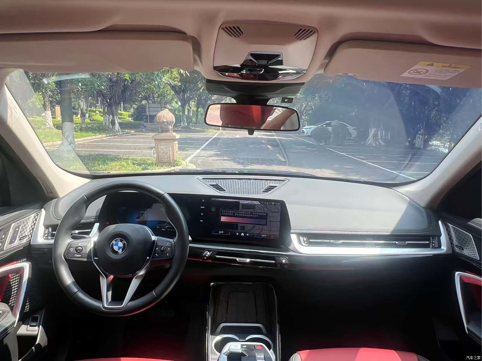 BMW X1, 2024 все фото