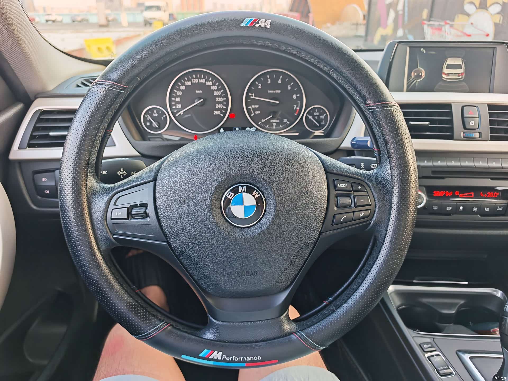 BMW 3 Series, 2015 14