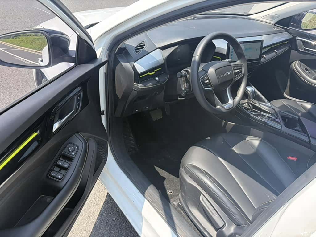 Roewe i5, 2021 13