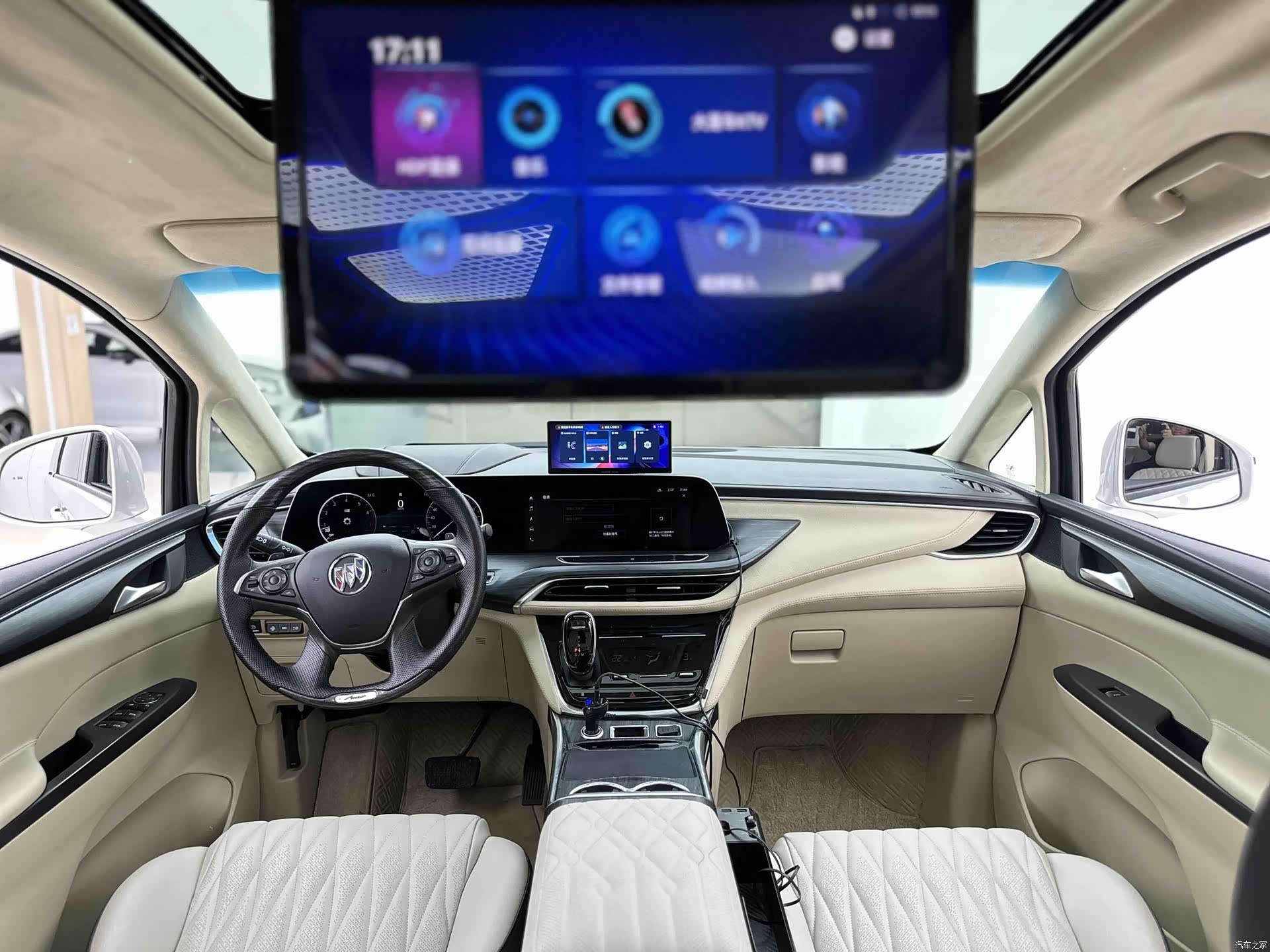 Buick GL8, 2022 7