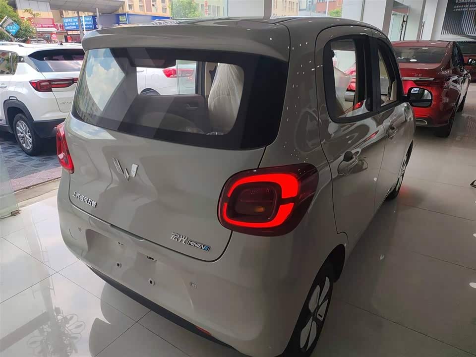 Wuling Hongguang MINIEV Wuling Hongguang MINIEV