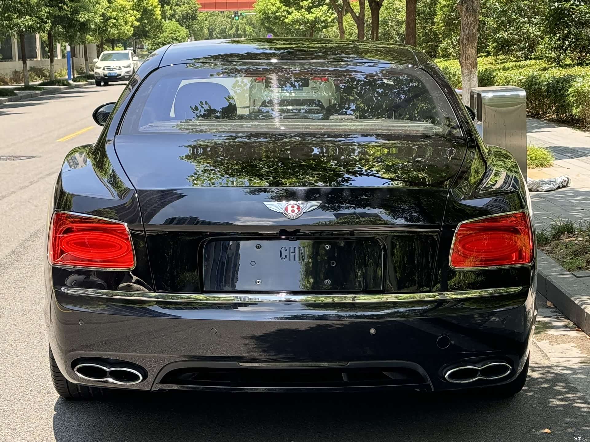Bentley Flying Spur, 2017 4