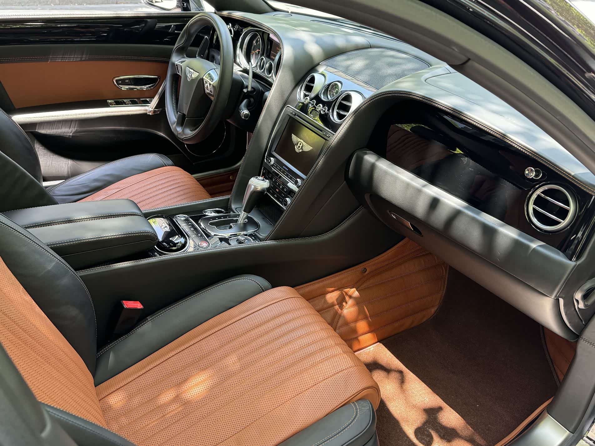 Bentley Flying Spur, 2017 18
