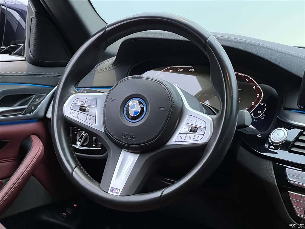 BMW 5 Series, 2024 29