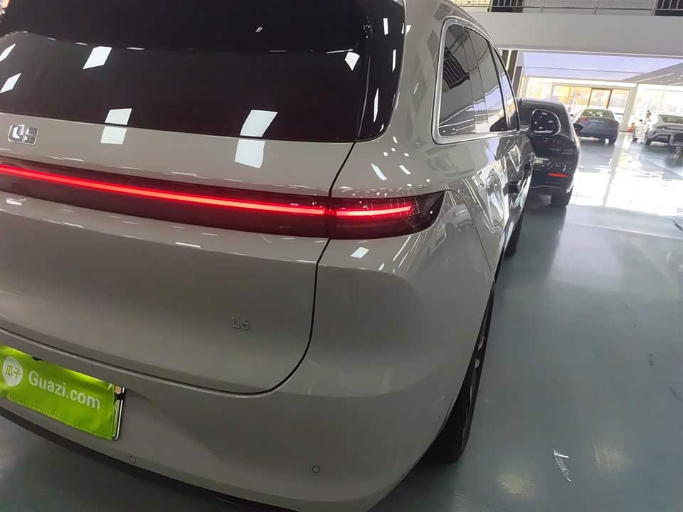 Li Auto Ideal L6