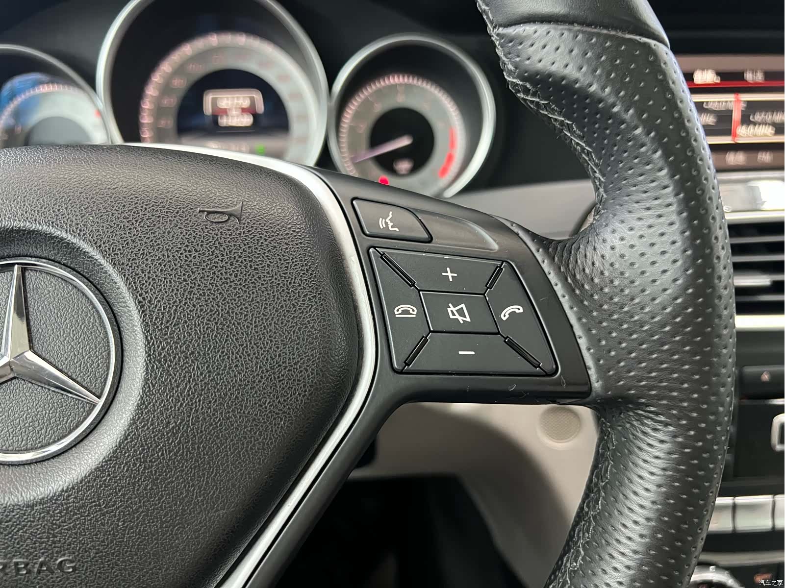 Mercedes-Benz C-Class, 2014 33