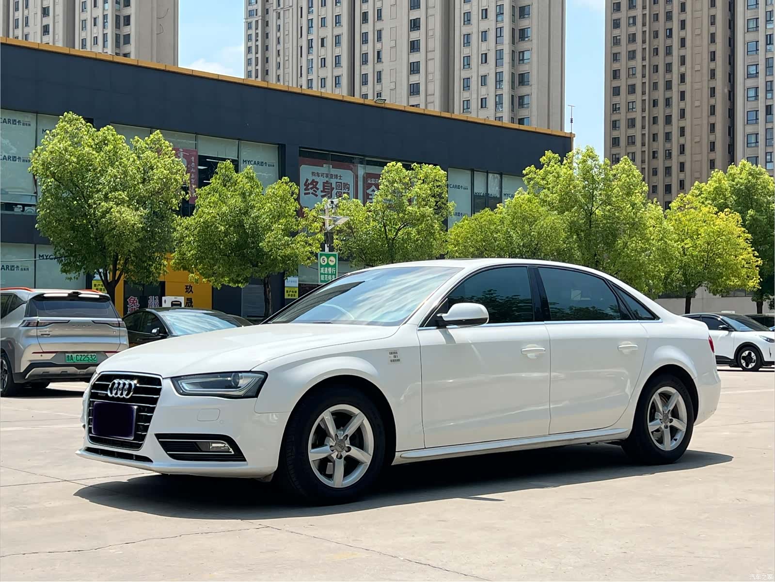 Audi A4L, 2015 1