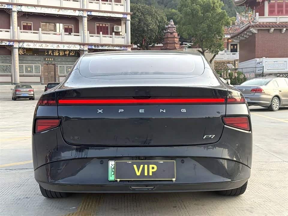 XPENG P7 XPENG P7