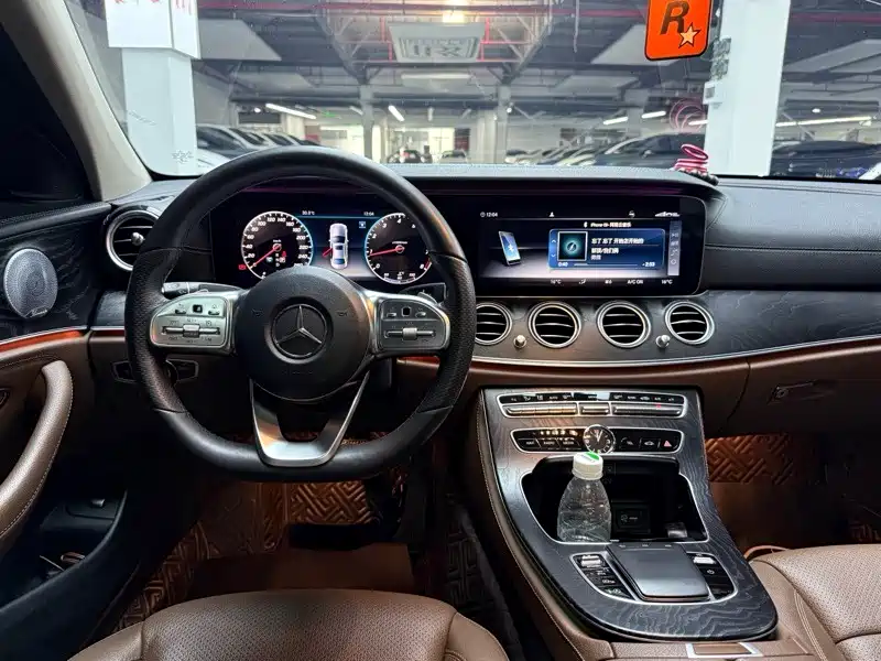 Mercedes-Benz E-class Mercedes-Benz E-class