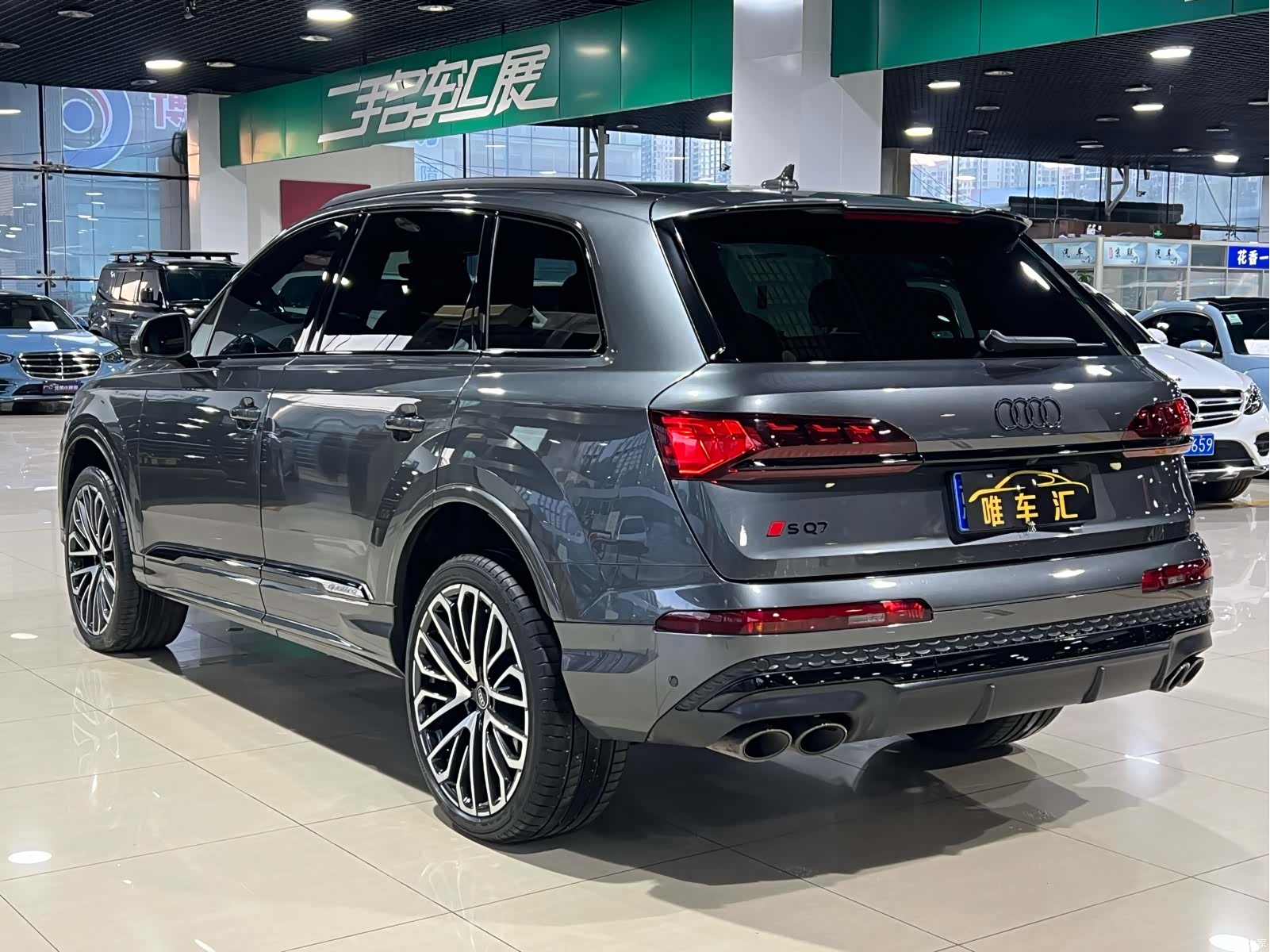Audi Q7, 2024 6