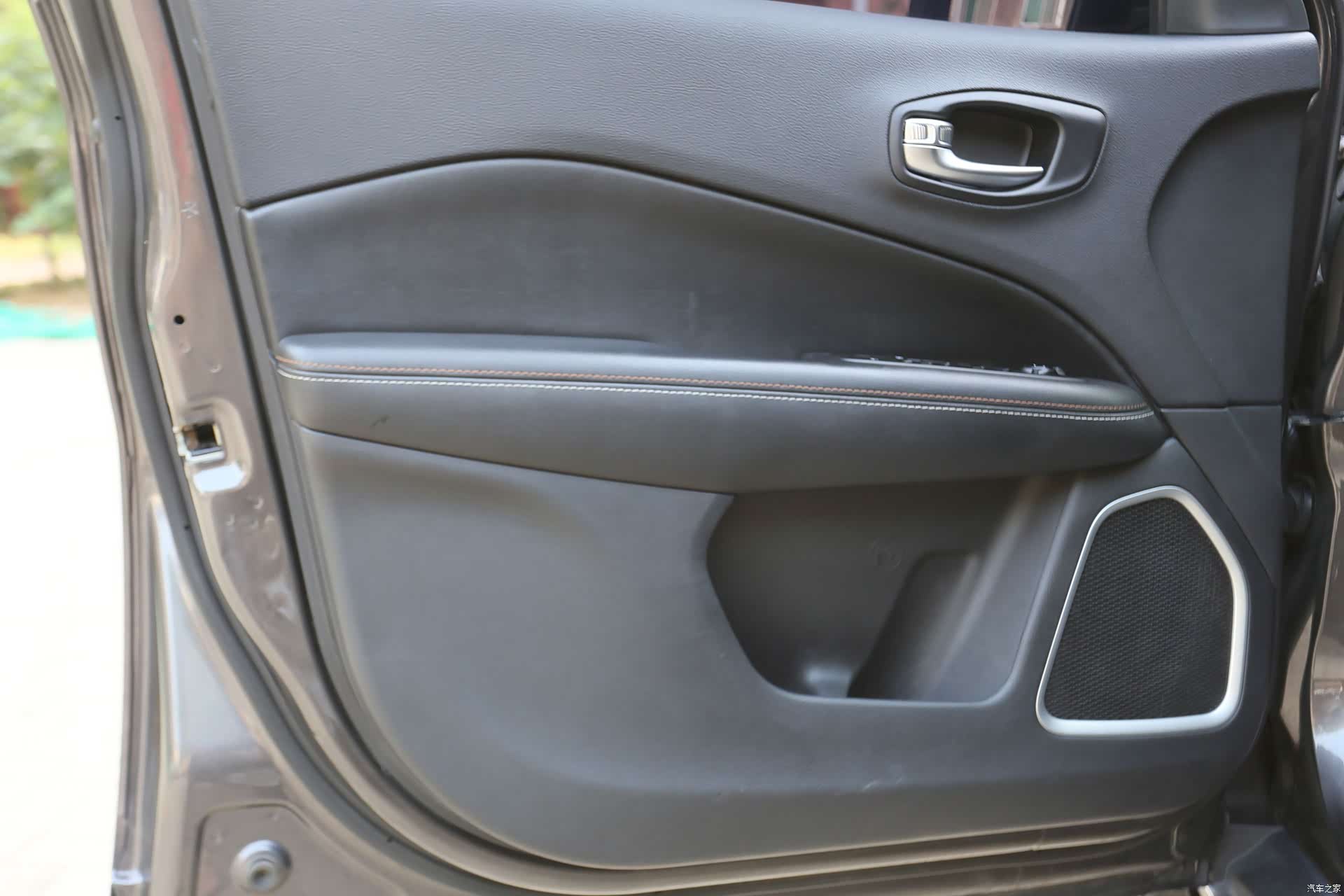 Jeep Compass, 2018 12