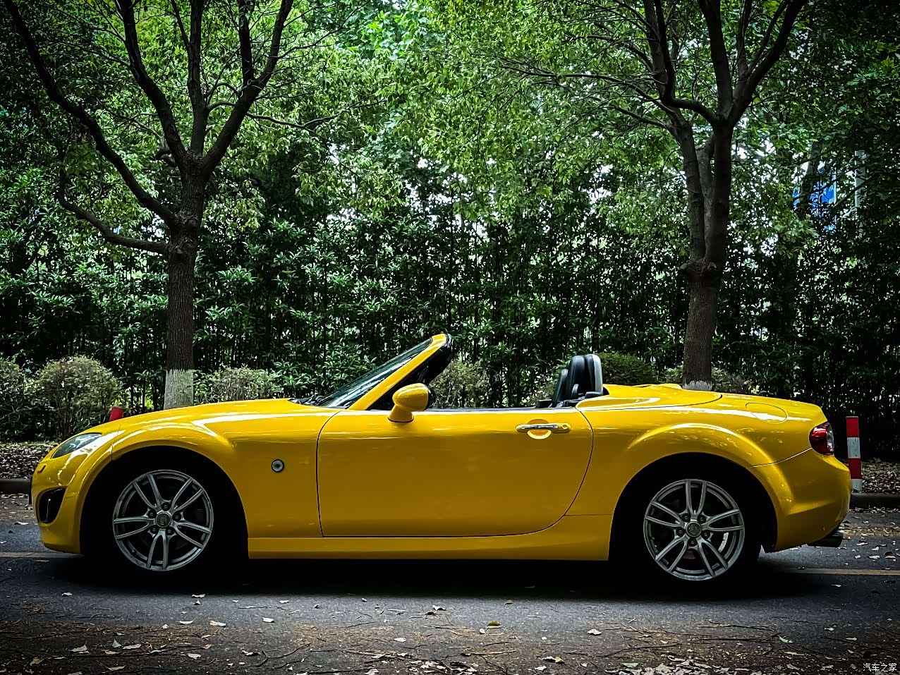 Mazda MX-5, 2011 8