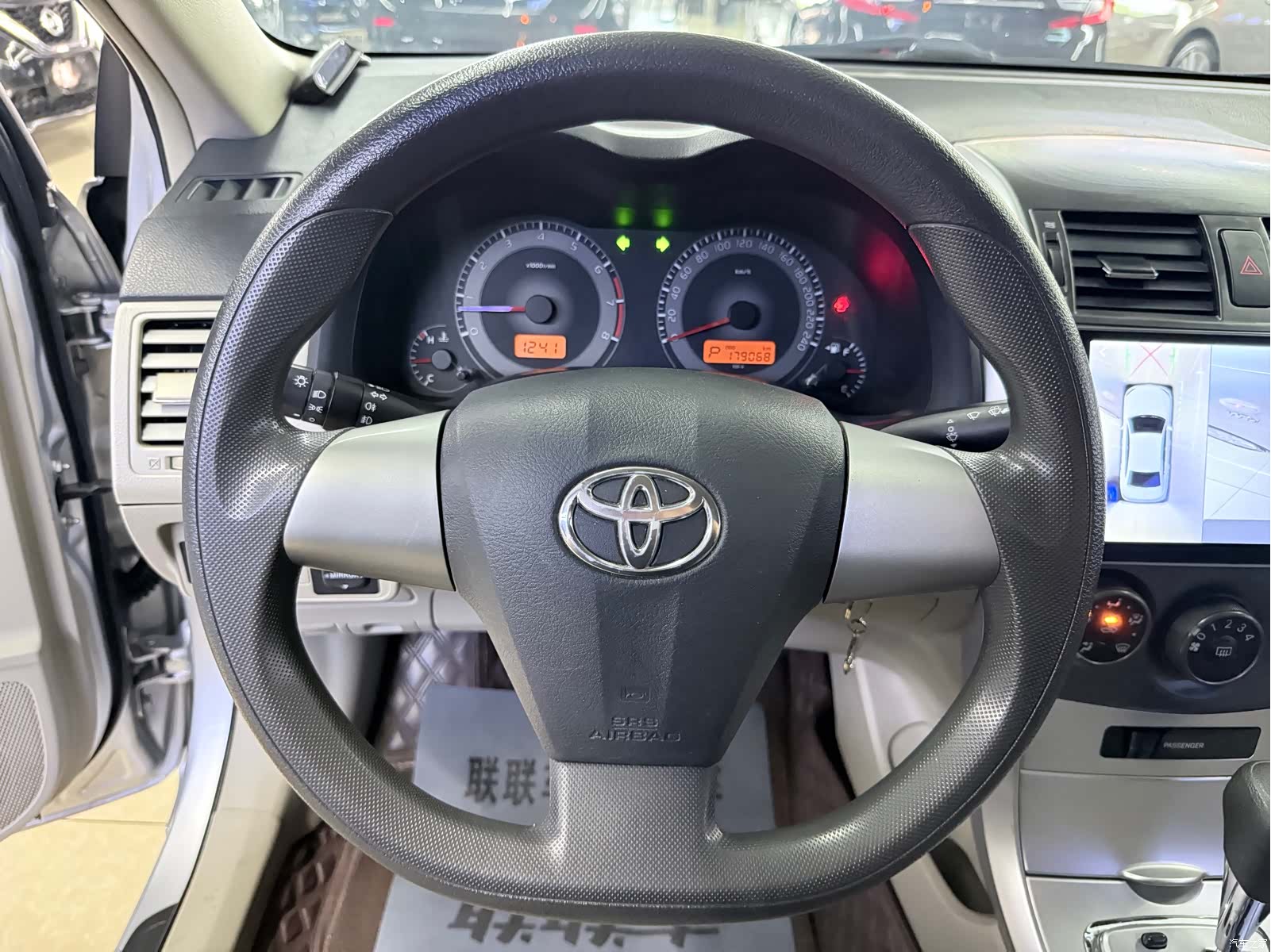 Toyota Corolla, 2014 10