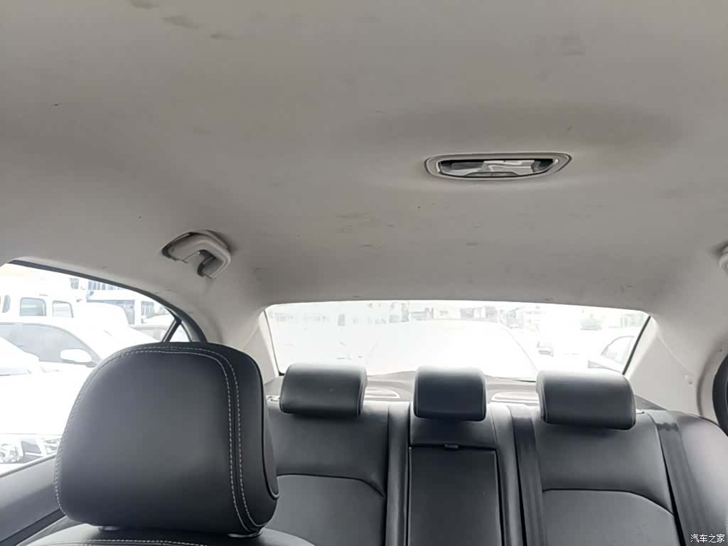 Geely Emgrand, 2019 18