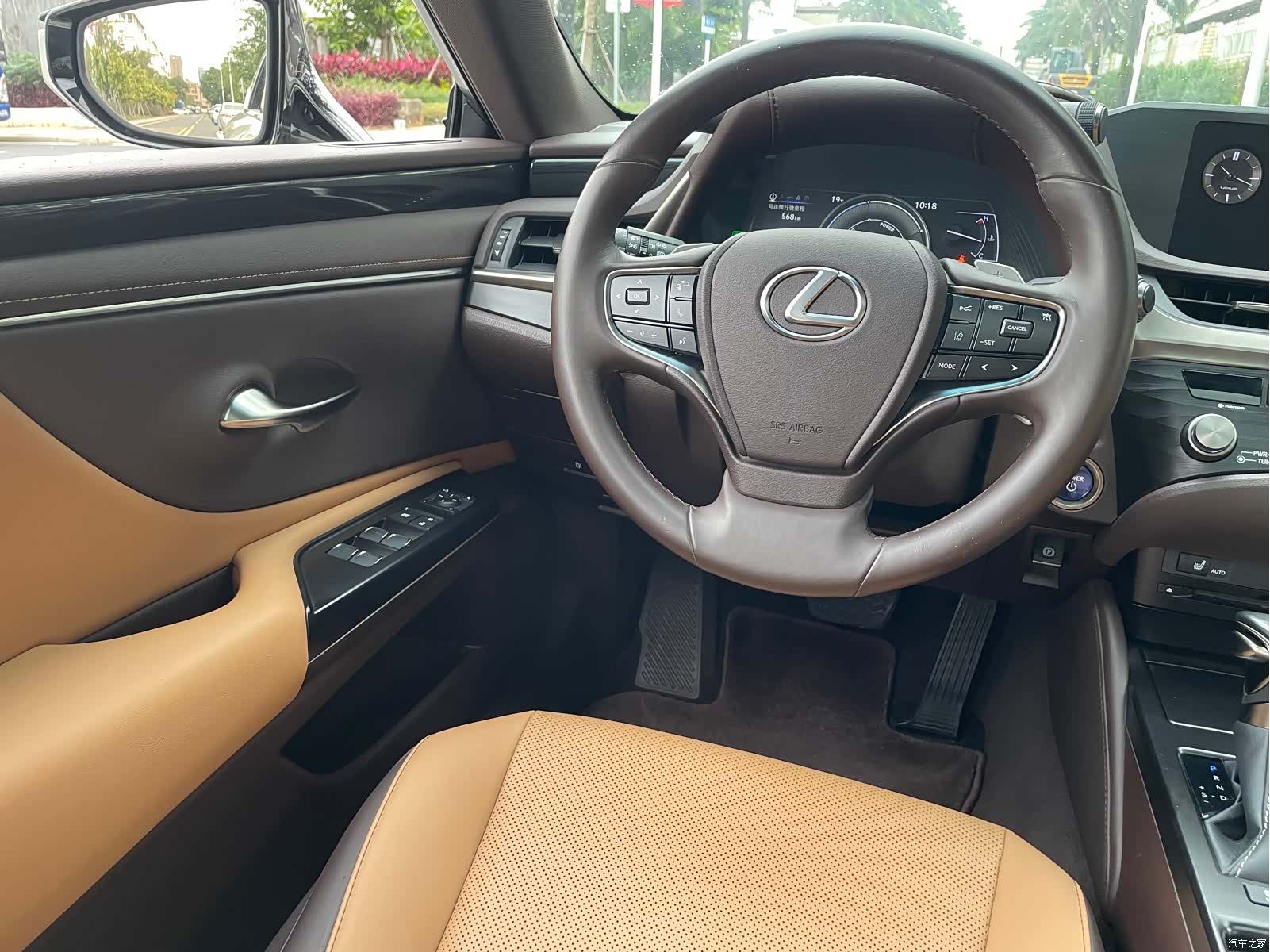 Lexus ES, 2021 14