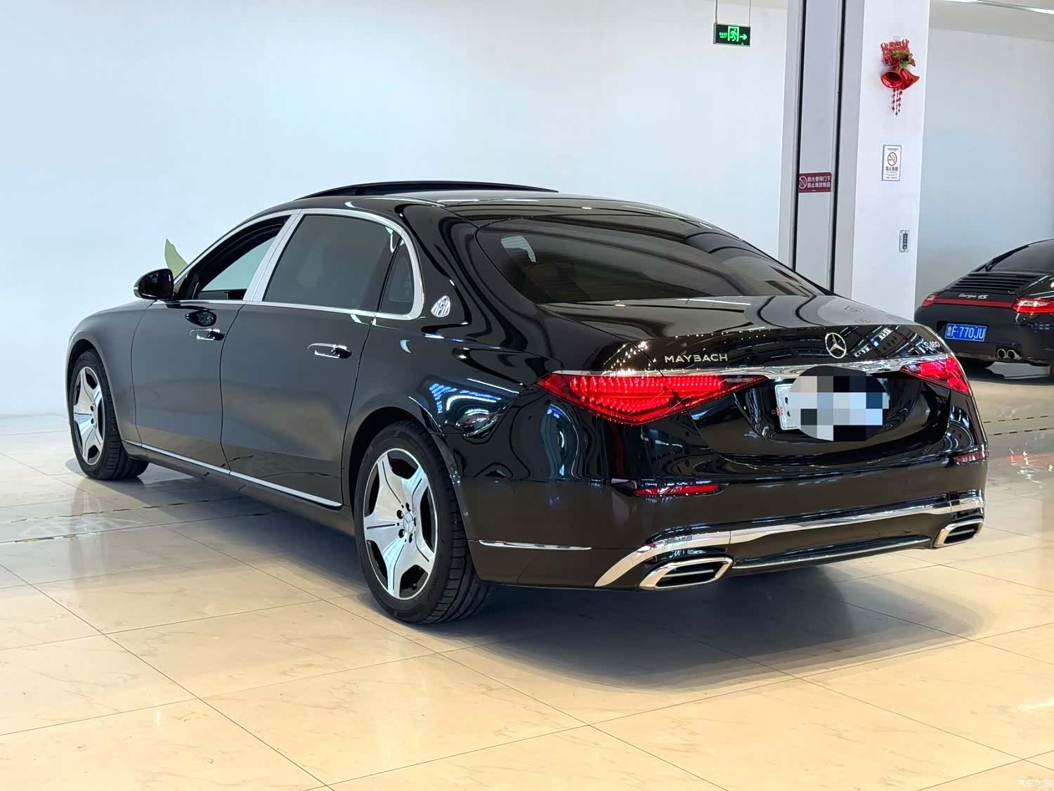Maybach S-Class, 2023 9