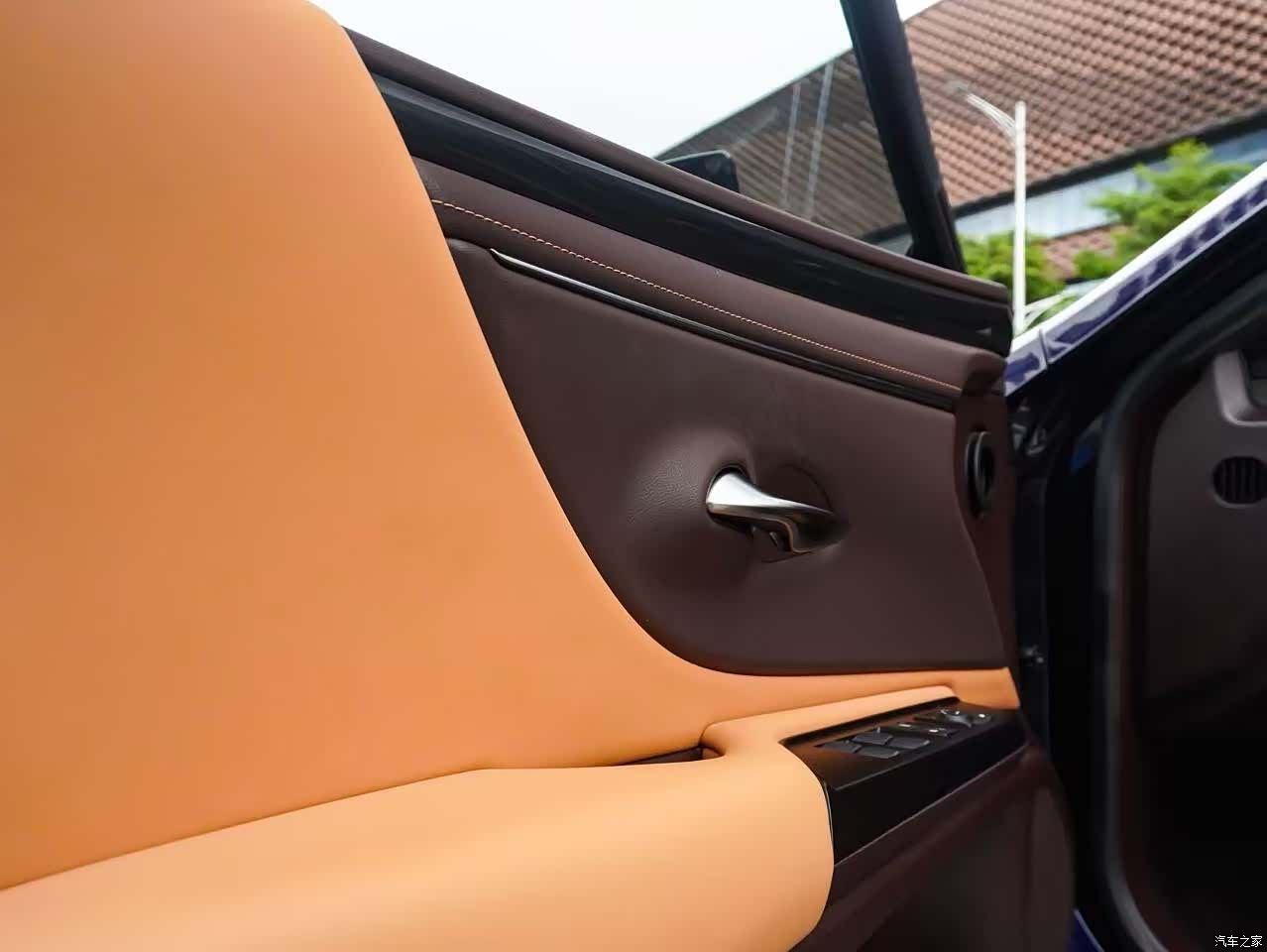 Lexus ES, 2020 26