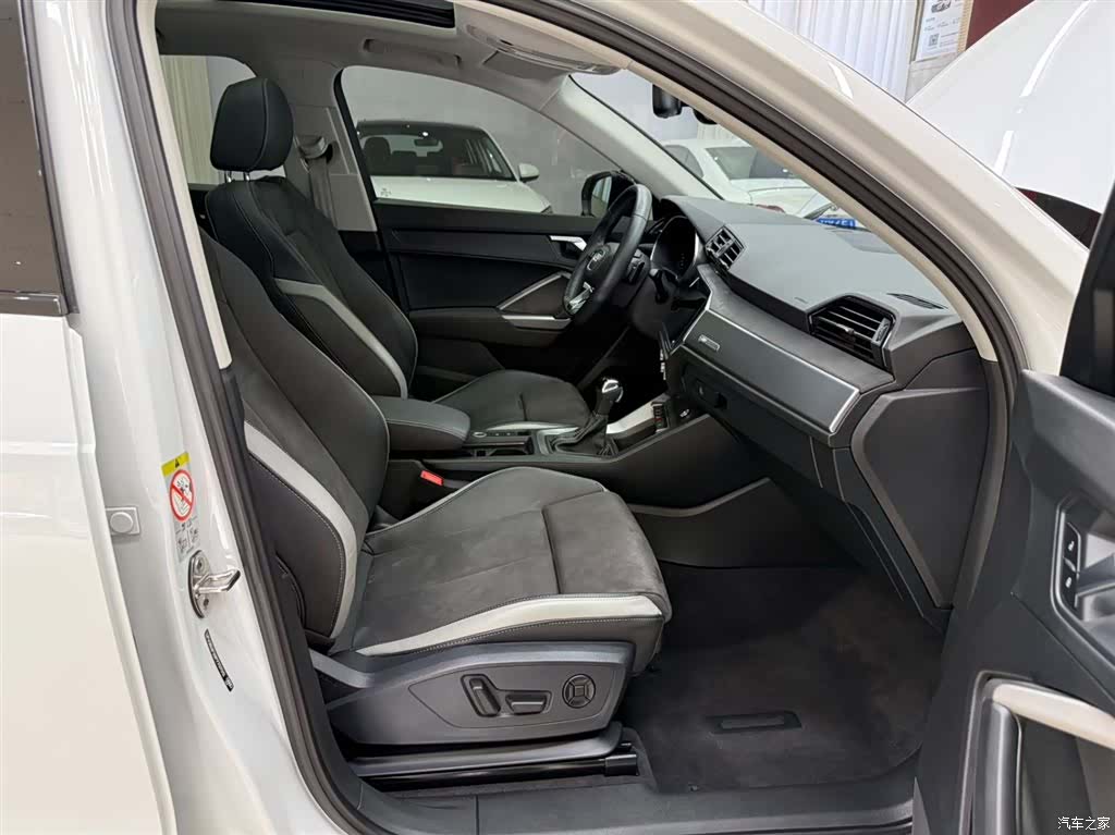 Audi Q3, 2023 21