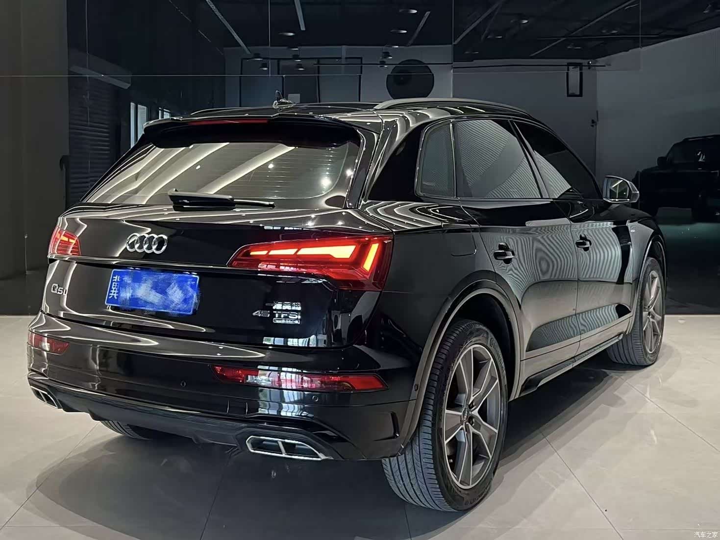 Audi Q5L, 2023 все фото