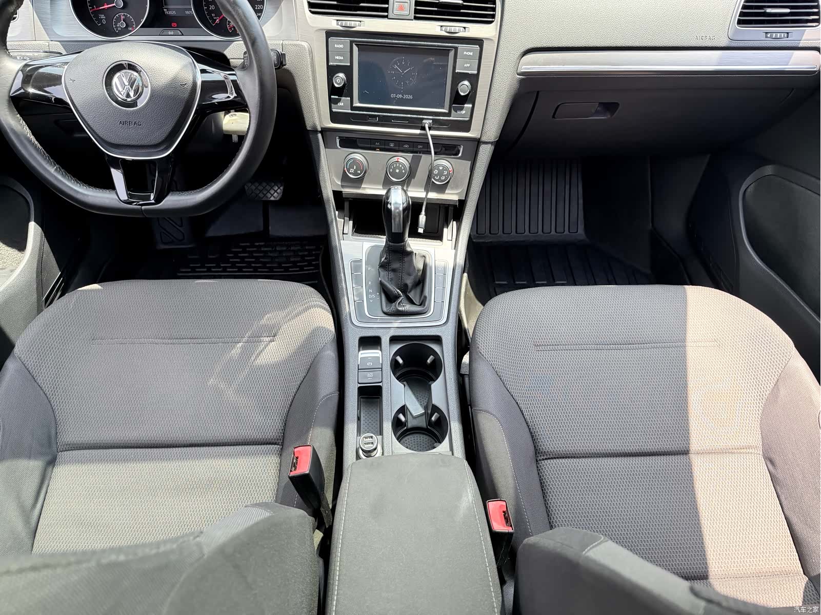 Volkswagen Golf, 2014 11