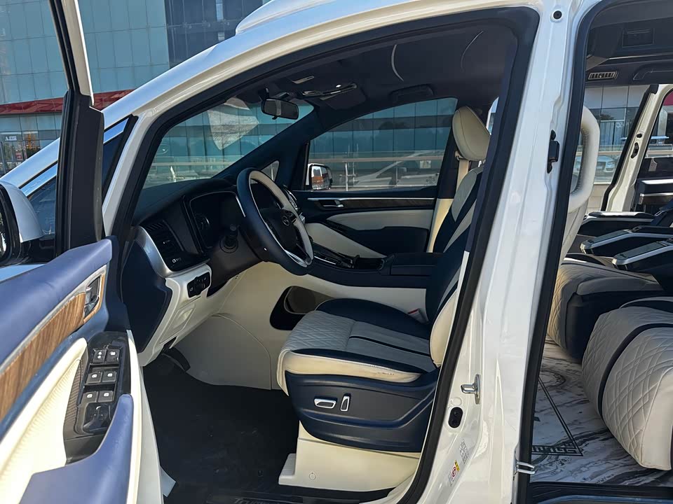 Trumpchi Trumpchi M8