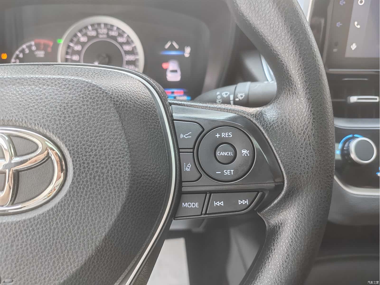 Toyota Corolla, 2022 12