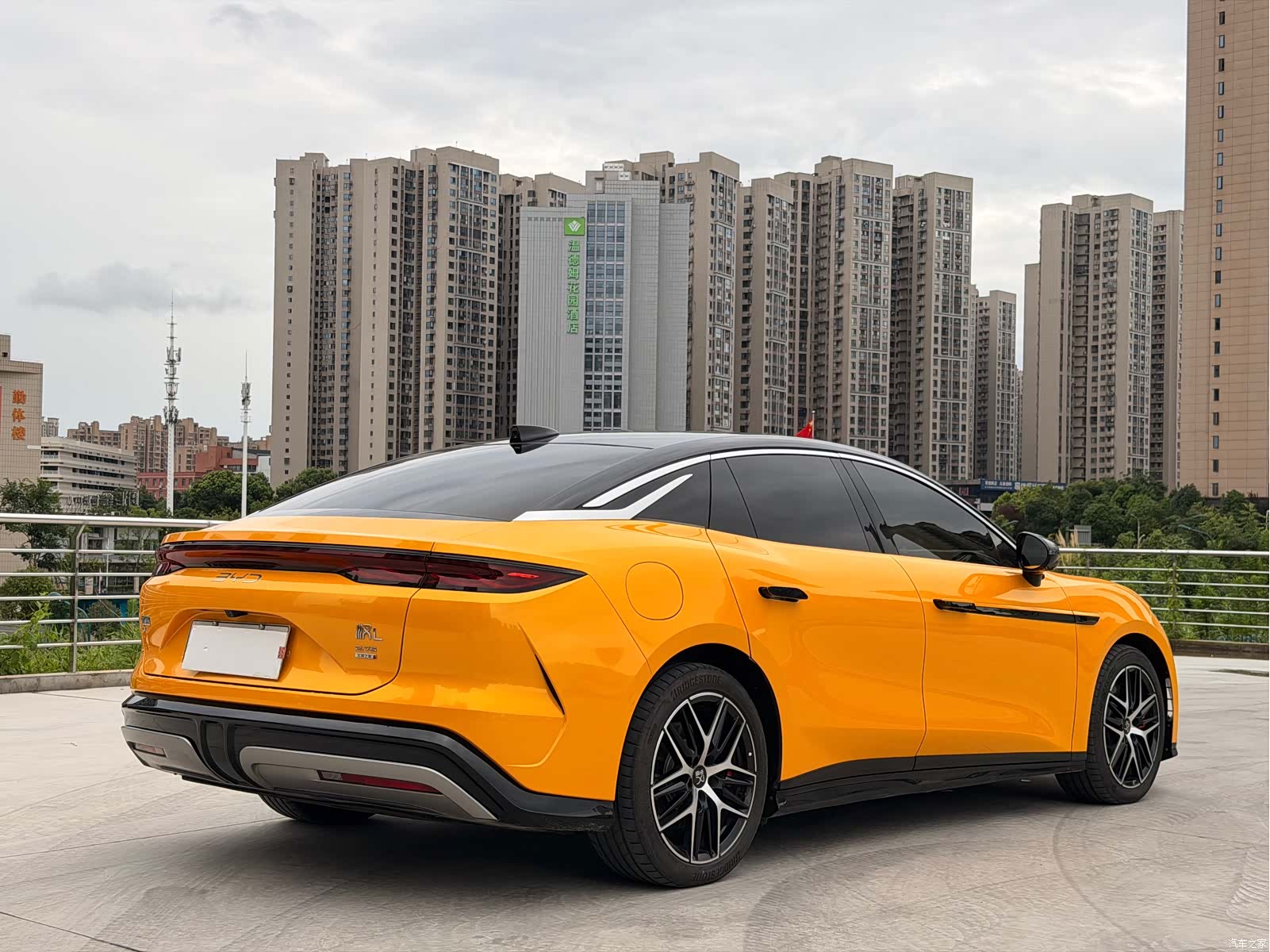 BYD Han, 2025 4