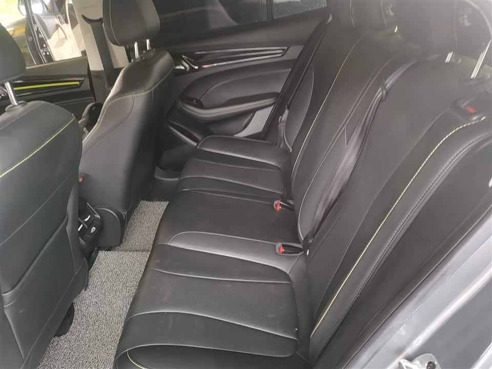 Roewe i5 Roewe i5