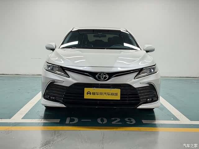 Toyota Camry, 2022 2