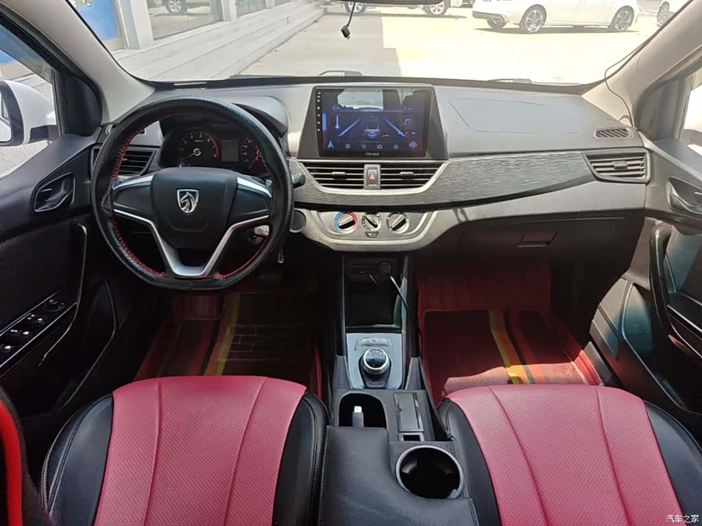 Wuling 310, 2018 10