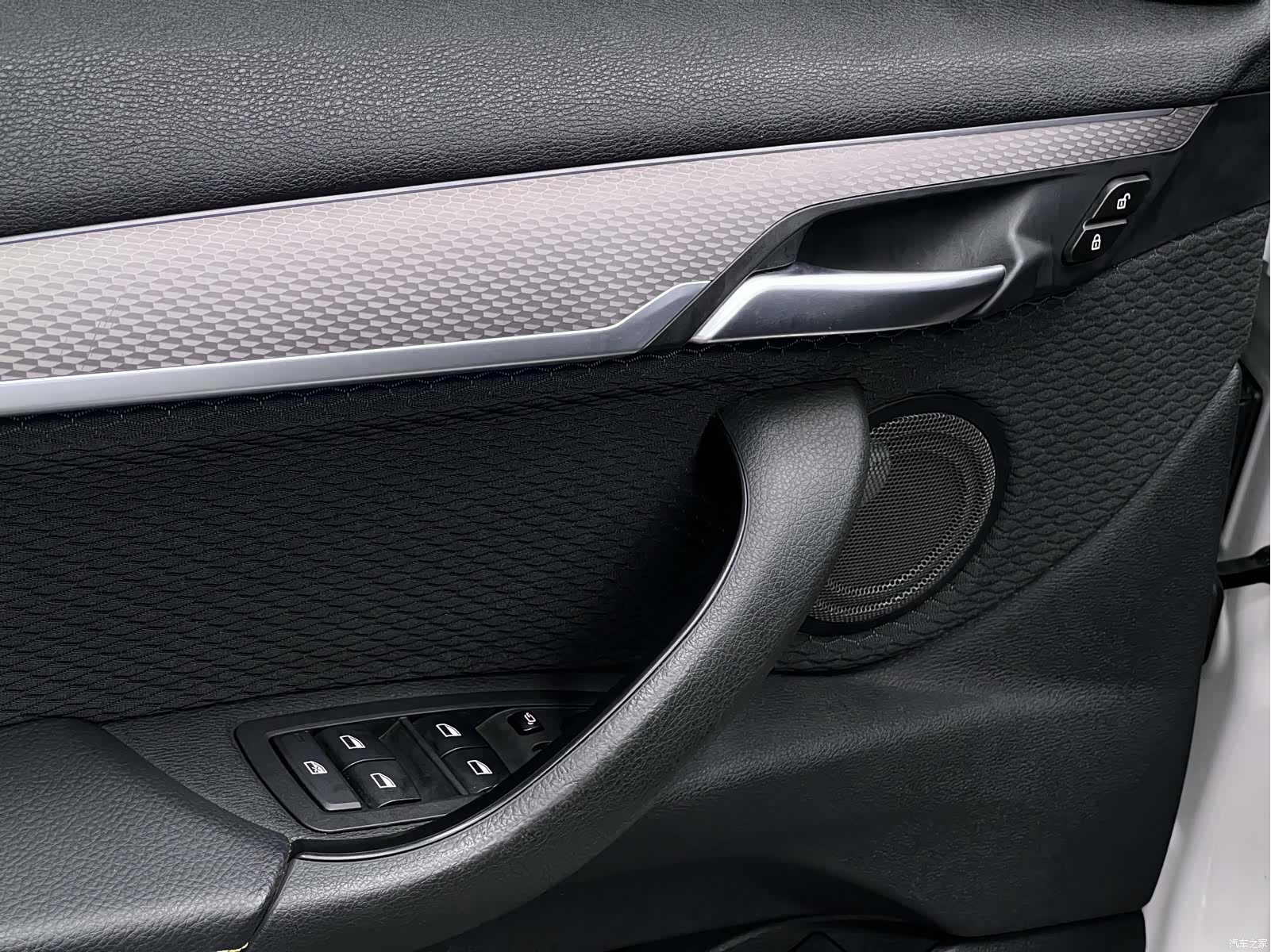 BMW X2, 2019 16