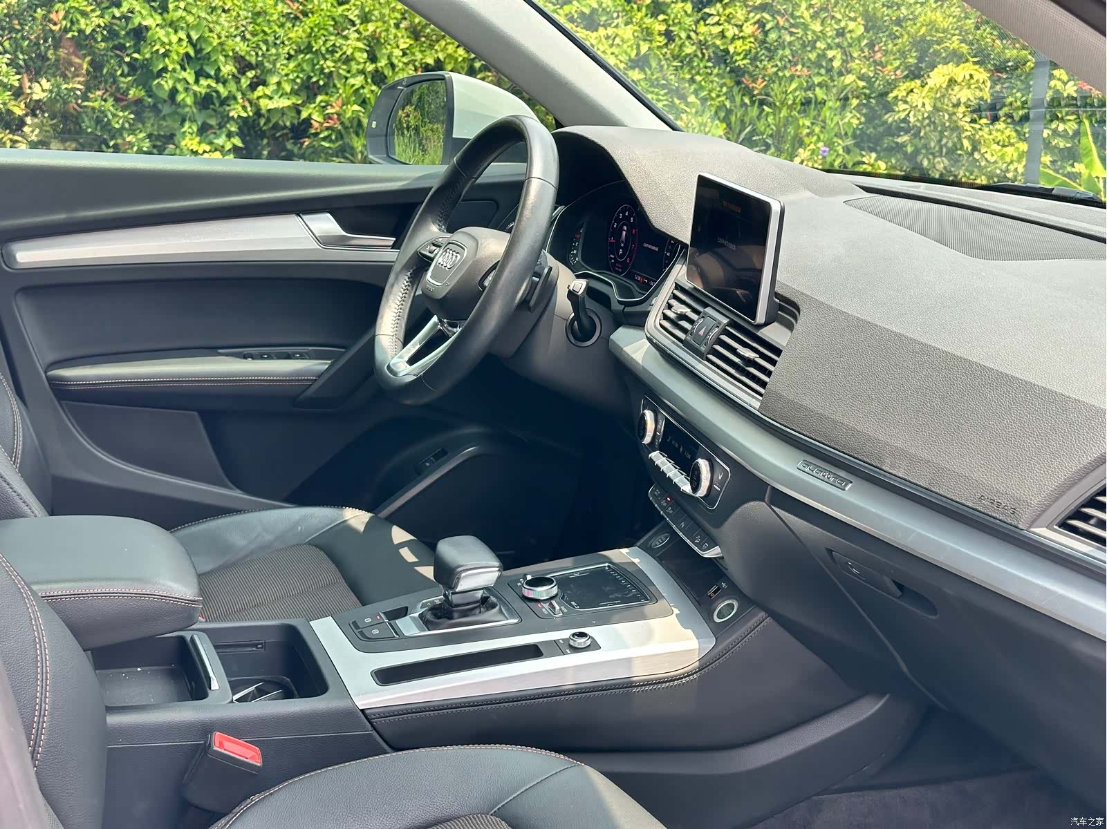 Audi Q5L, 2019 12