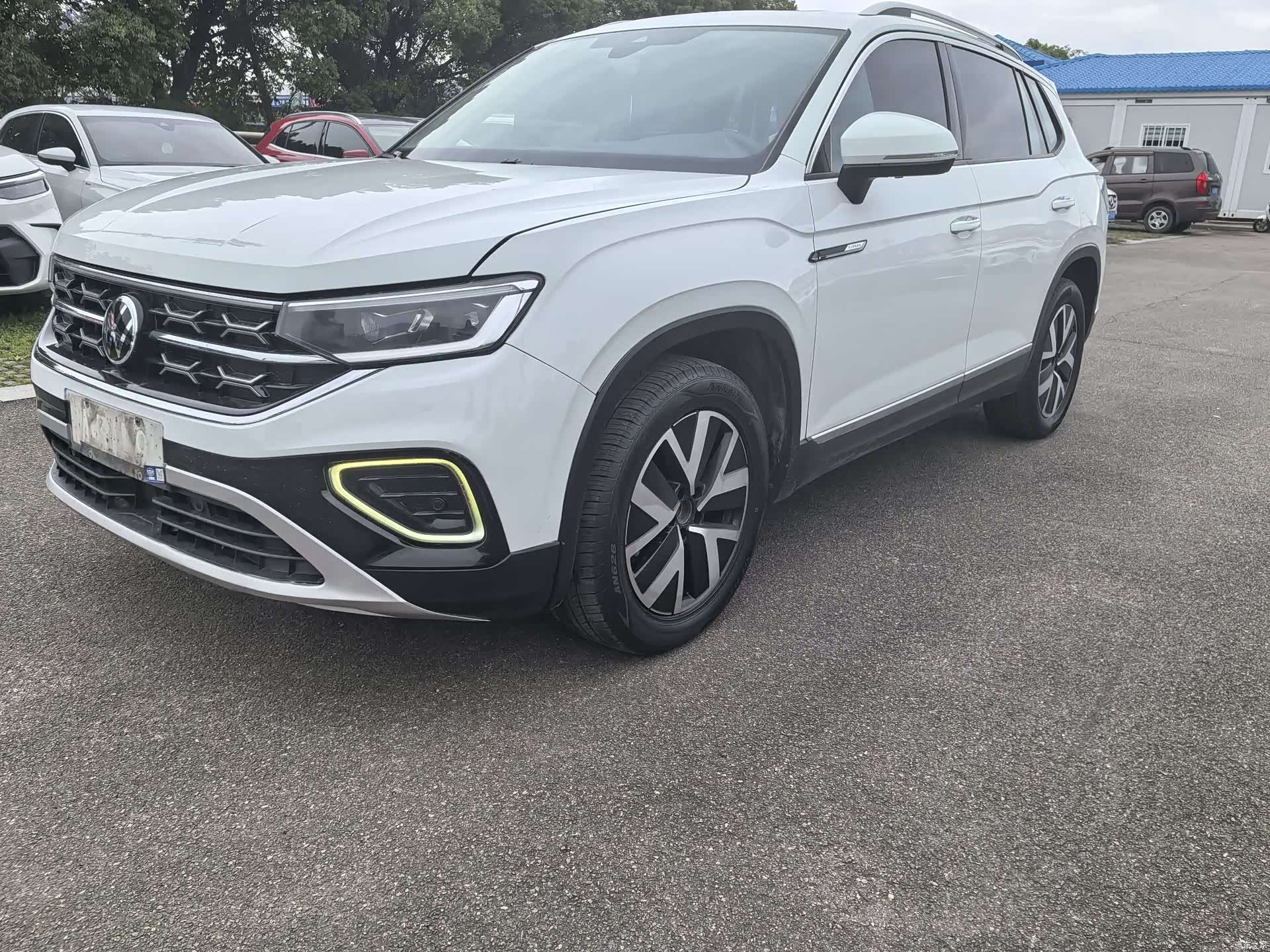 Volkswagen Tayron, 2023 1