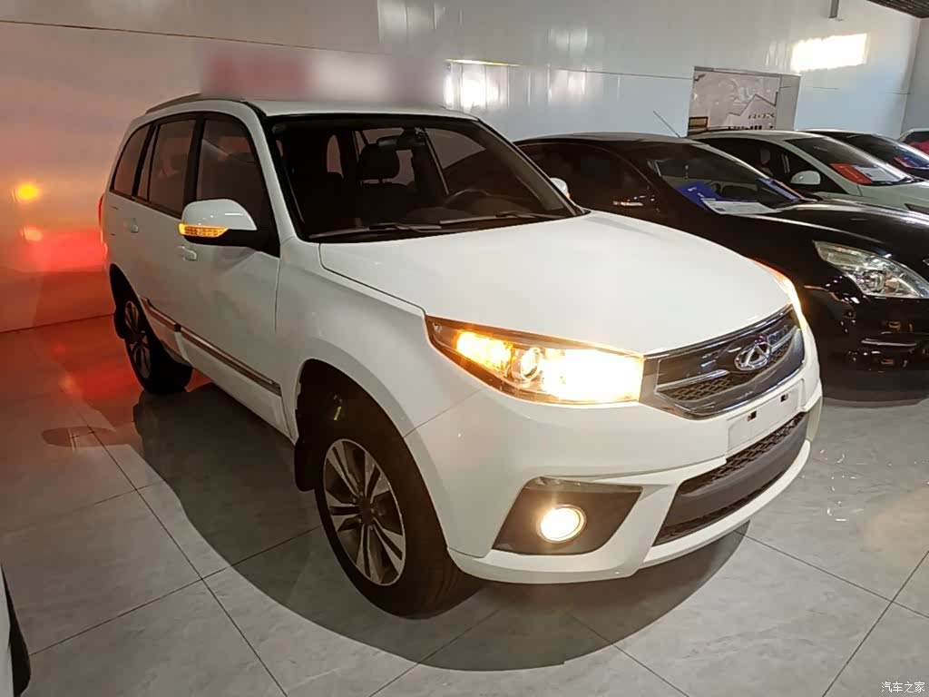 Chery 3, 2015 4
